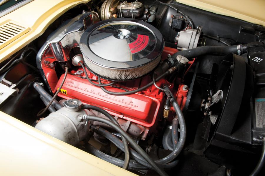  Chevrolet Corvette Stingray Convertible 1967 года  (фото 17 из 18)